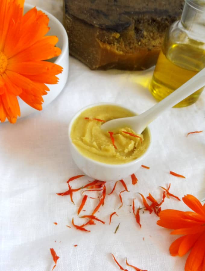 cream with calendula and essential oils for itchy bug bites