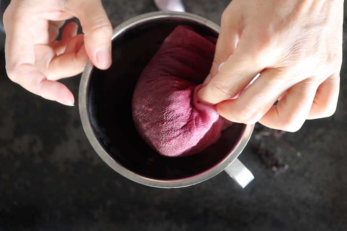 How to make elderberry tea 4 ways SimplyBeyondHerbs