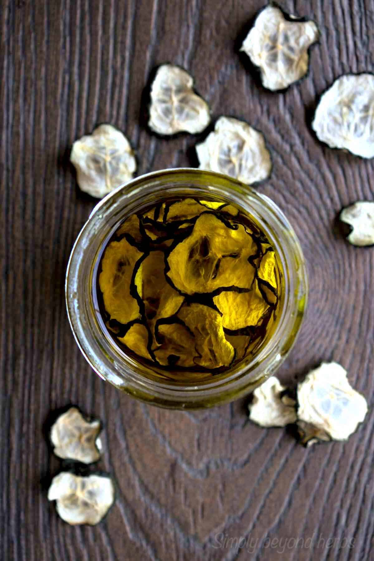 how to make cucumber oil