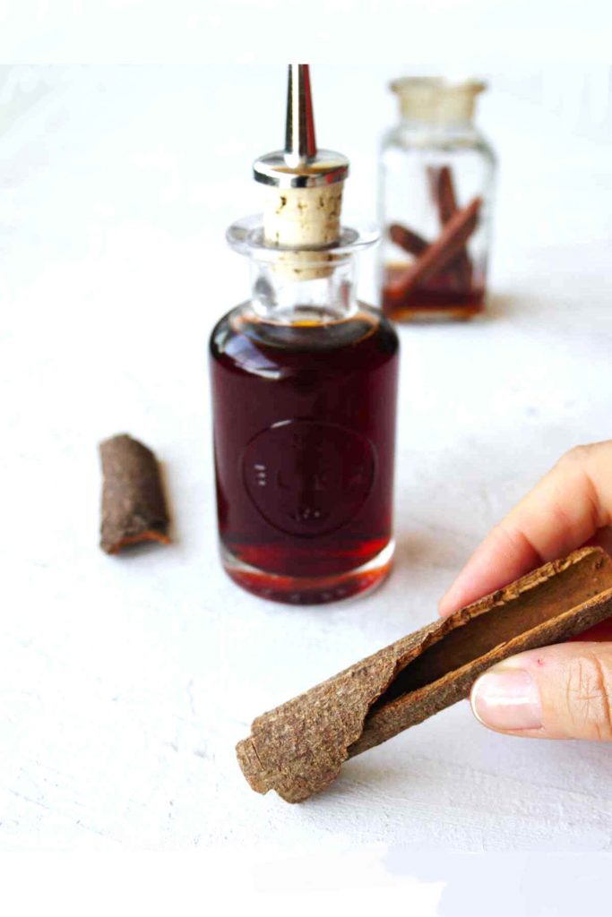 How to make Cinnamon extract and its uses SimplyBeyondHerbs