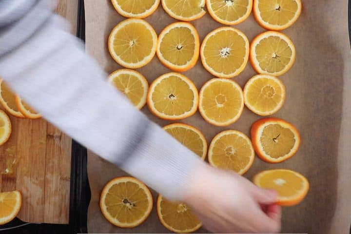 How to Dehydrate Orange Slices: (plus 11 Ways Using them ...