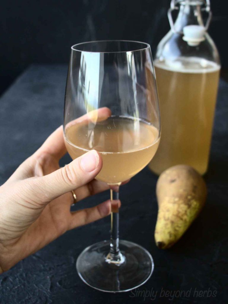 Pear wine recipe from ripe pears SimplyBeyondHerbs
