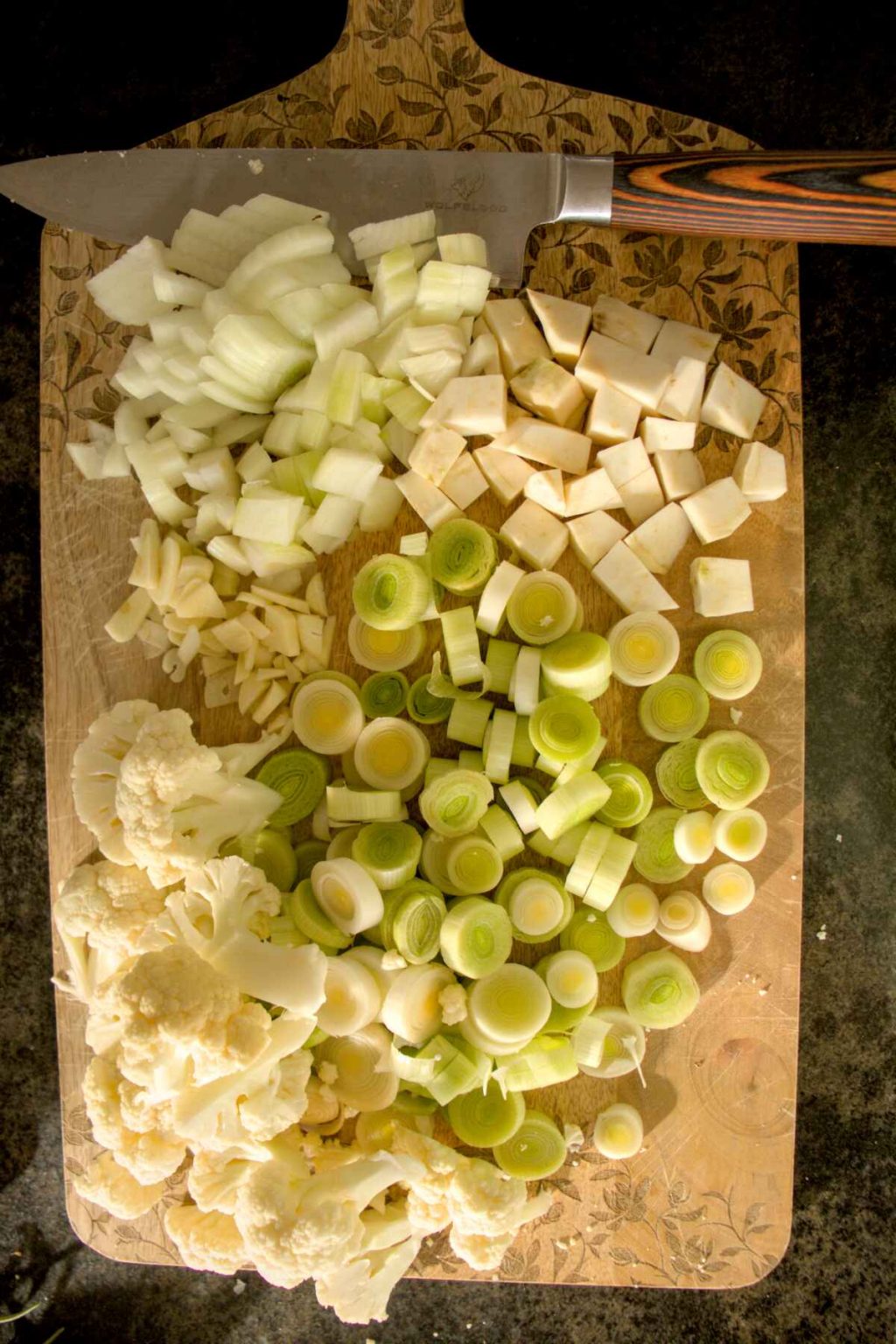 Creamy and Tasty Leek Soup without Potatoes - SimplyBeyondHerbs