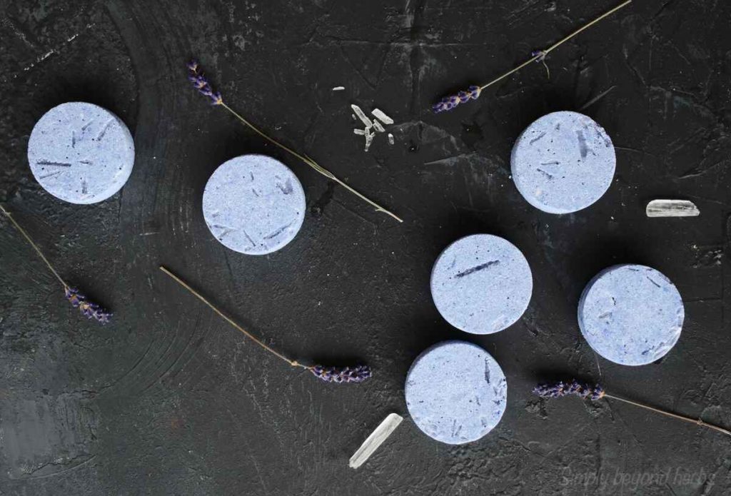 Shower bomb recipe {DIY shower steamers with menthol crystals