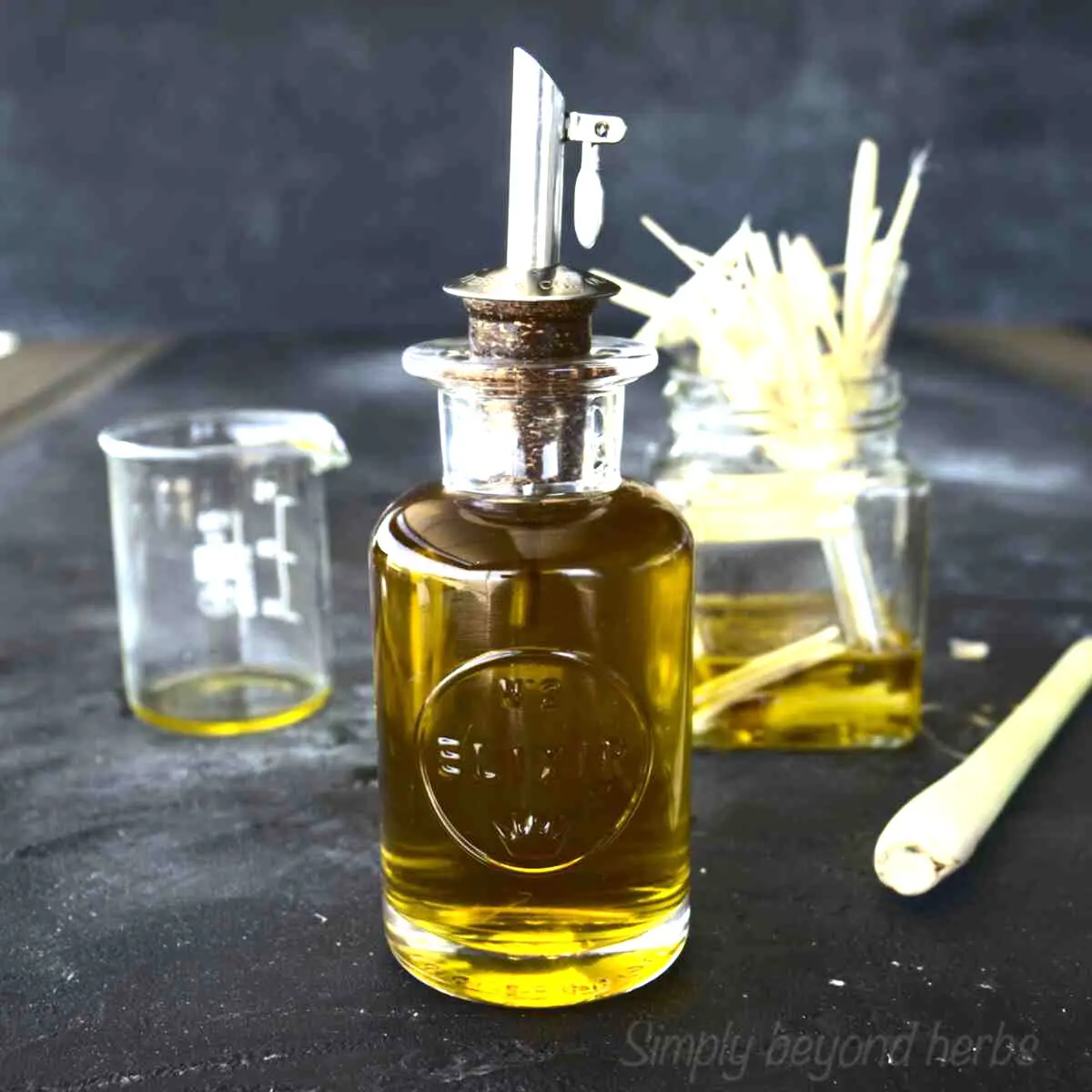 How to Use Homemade Lemongrass Oil