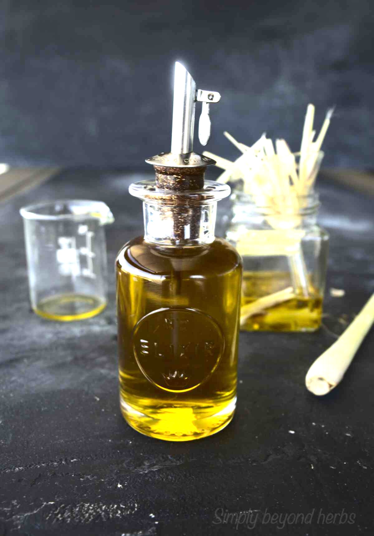 Prepare the lemongrass